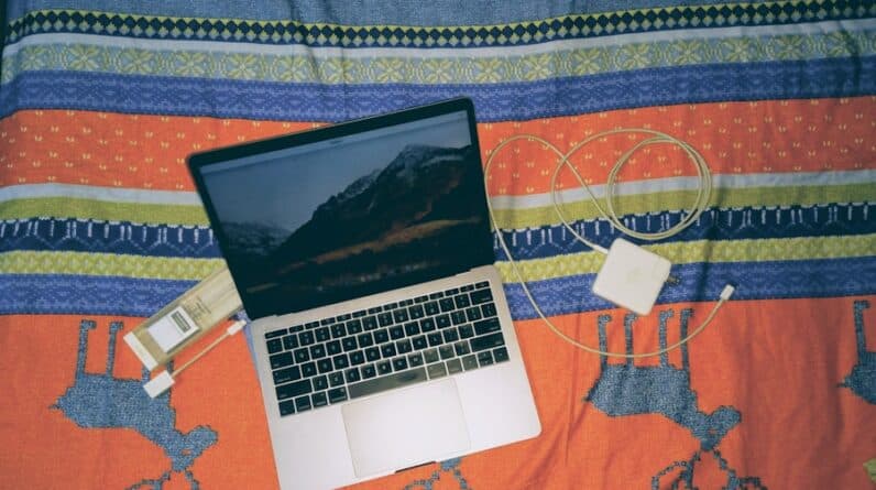 Photo "How to Earn Money Online As a Teenager"